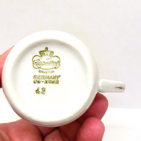 1940s Bareuther Waldsassen Demitasse Tea Cup Flower Gold Gilt US Zone Germany - Picture 6 of 6